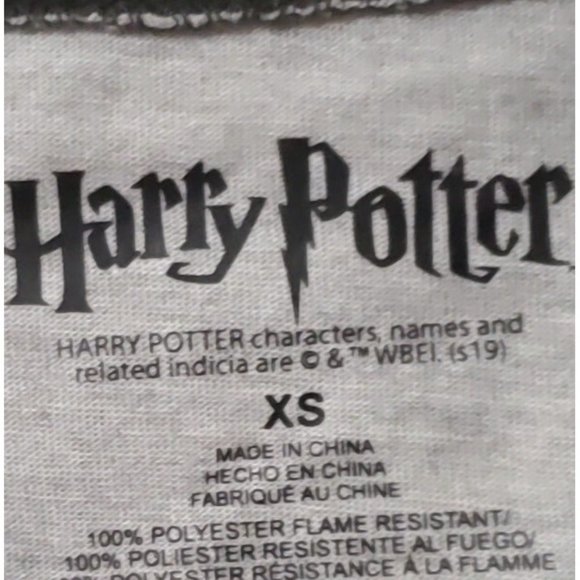 Harry Potter Hufflepuff Long Sleeve Women's Shirt XS Size - Picture 4 of 4